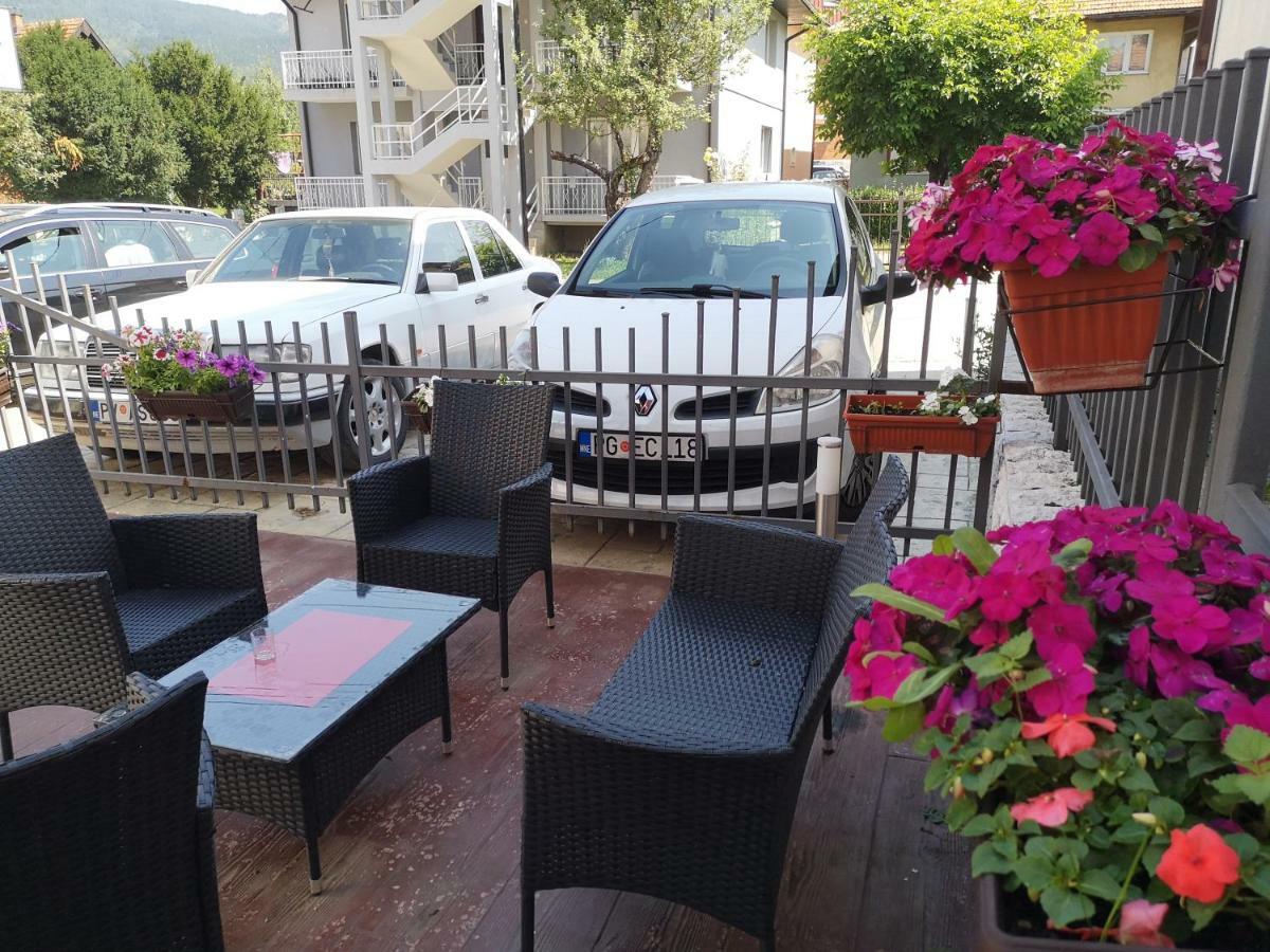 פלייבליה Hotel Delta מראה חיצוני תמונה
